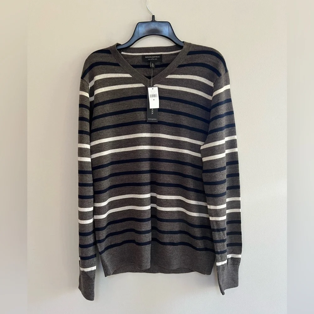 Banana Republic NWT Merino Wool Striped Pullover Sweater, Warm Gray + Navy, M